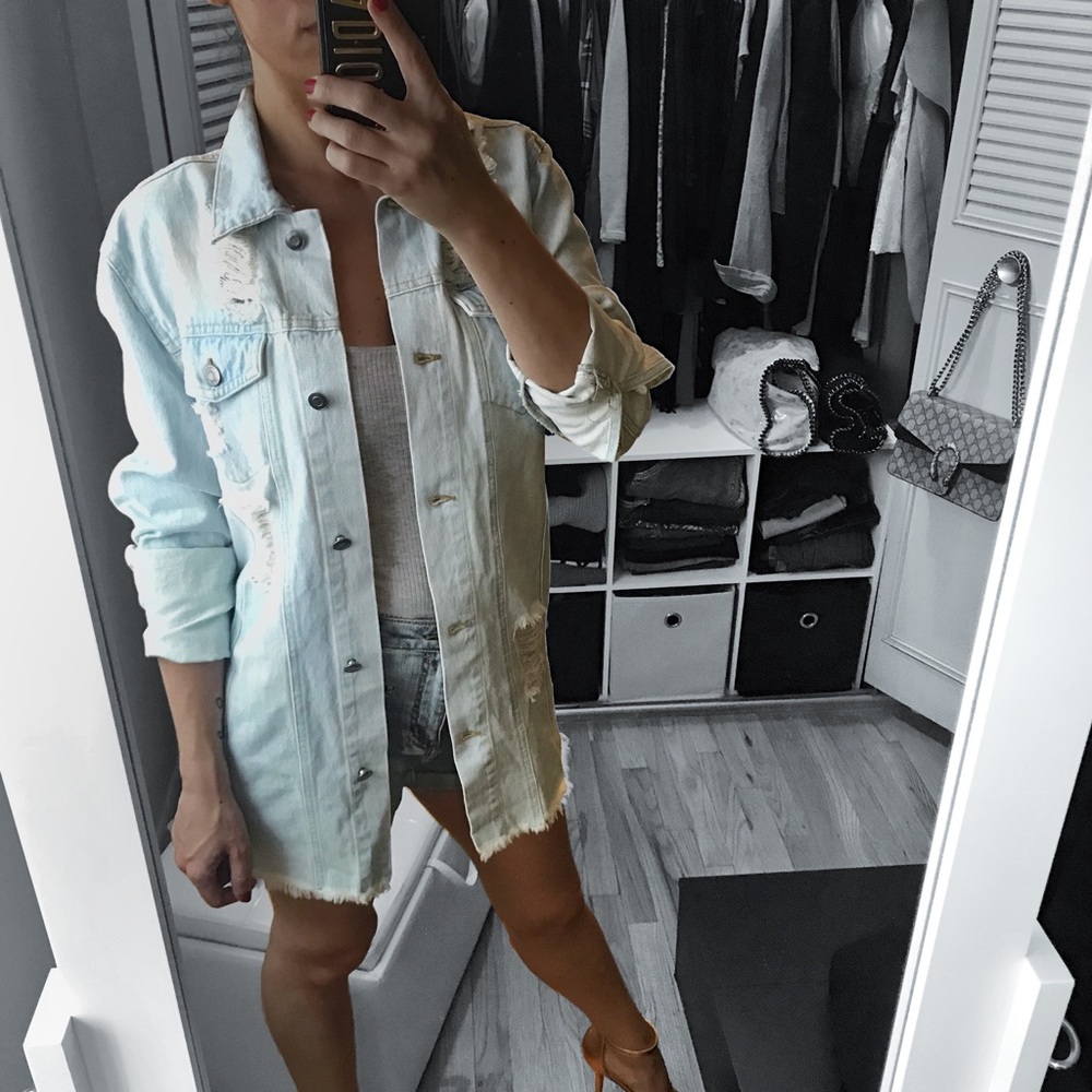 LAST 1✨Light Wash Destroyed Denim Longline Jacket